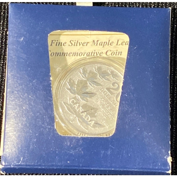 2011 $20 Fine Silver Maple Leaf Commemorative Coin