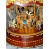 Image 2 : Mr. Christmas Marquee Deluxe Carousel
