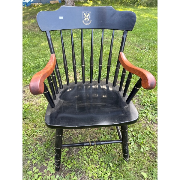 Sapienta Et Doctrina Stabalitas Chair (22" X 23" X 35")