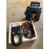Image 2 : 12v 6000 lbs Electric Wincher