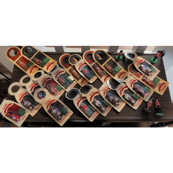 Clan Grant - Vintage Collectible Die Cast Grant's Liquor Figurines 2"Tall