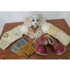 Image 3 : Vintage Cooper Goaltender Hockey Gear Set with Mask, Chest Protector, Gloves, and Skates