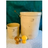 Image 5 : Set of two vintage Medalta crocks 2gl 10gl, set of 1970s mushroom salt and pepper shakers 