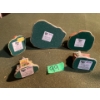 Image 2 : LilliputLaneCollection: Going to the Snowball,O'Christmas Tree,Jamaican Inn,Birthday Cottage,Wintry 