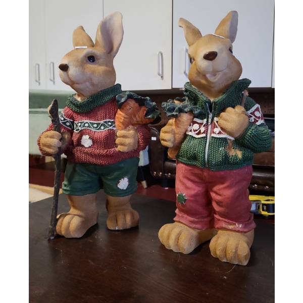 Pair of Resin Bunnies Holding Carrots 17 T, 7 L, 5 W