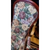 Image 3 : Wooden Accent Arm Chair with Floral Pattern 45 T, 25 L, 20 W