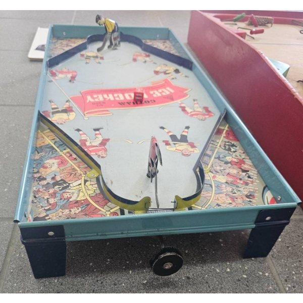 Gotham Ice Hockey Tabletop Game