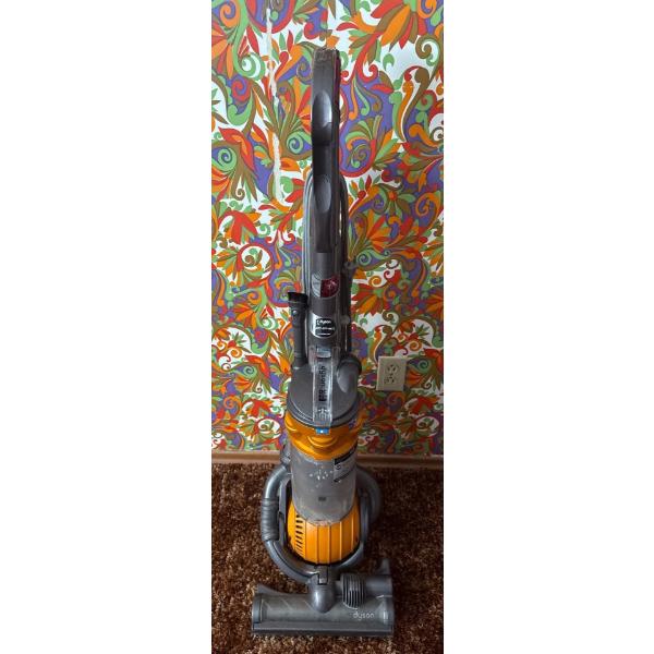 Dyson Ball All Floors DC25 Vacuum 