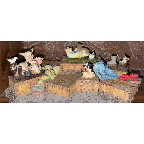 Enesco 1994 Animal Resin Figurines Set