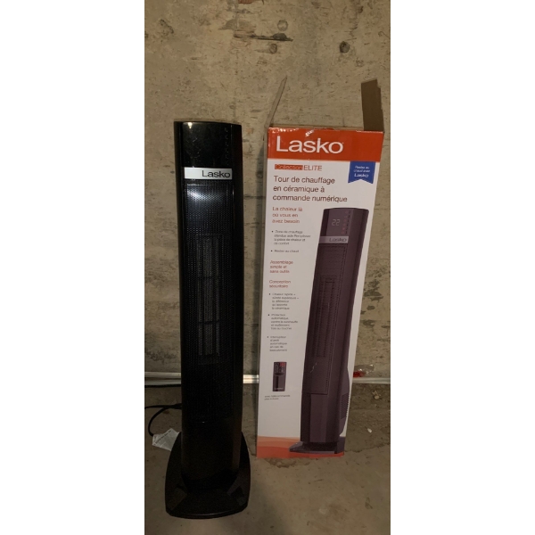 LASKO  Oscillating Tower Heater 