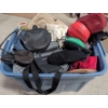 Image 3 : Handbags, Pouches, and Clutches in Various Styles and Colors
