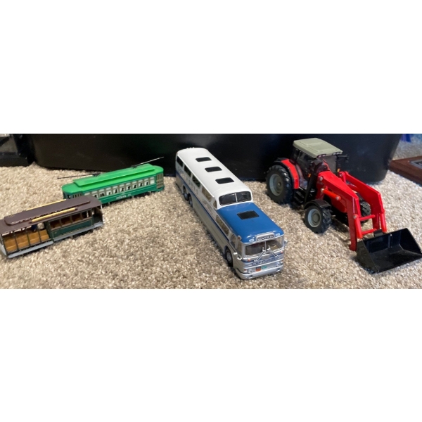 Desire St Tram Box, San Francisco Tram Box, Greyhound Bus, Red Tractor Model 