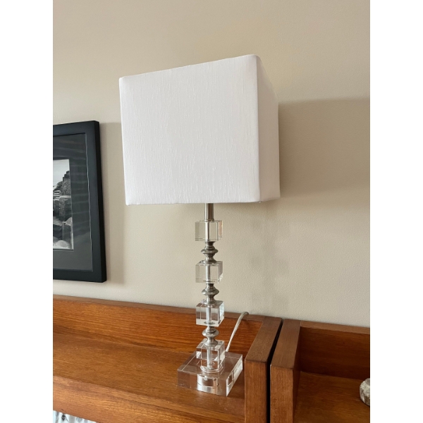 set of 2 Modern Silver Chrome Base Desk Reading Bedside Table Lamp with Cube Design Section & White 