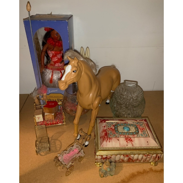 Antique Equestrian Figurines Hula Doll & More 10L