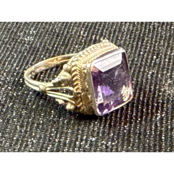 Large Antique Sterling Ring Amythust 9.2g