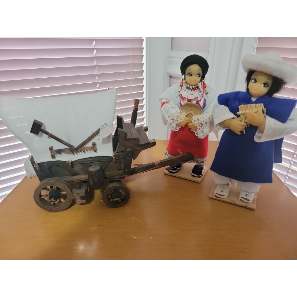 Decorative Cultural Dolls Dressed Specifically w/ Antique Buggy /Wagon 8W