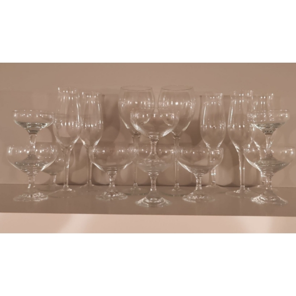 Crystal Stemware Collection - Champaigne Flutes Wine Goblets Snifters & More