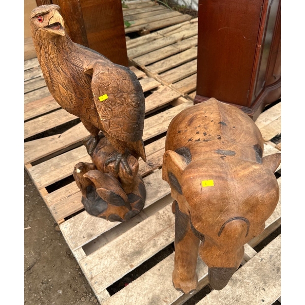 Set of Wood Carved Elephant - 14W, 22D, 22T; And an Eagle w/ Children 14W, 9D, 31T