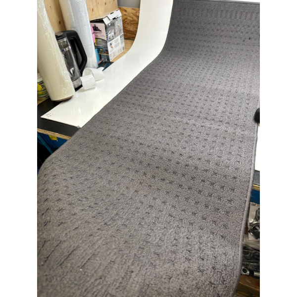 RUNNER RUG FOR HALLWAYS / KITCHEN ENTRYWAY 6FT X 2FT -U