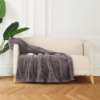 Image 1 : BERKSHIRE LIFE HEATED THROW, GREY -U