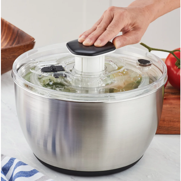 MIU STAINLESS STEEL SALAD SPINNER (SLIGHTLY USED)