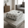 Image 1 : THROW BLANKET -U