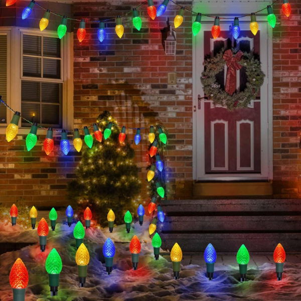 C9 CHRISTMAS LIGHTS OUTDOOR (Missing 1 bulb)