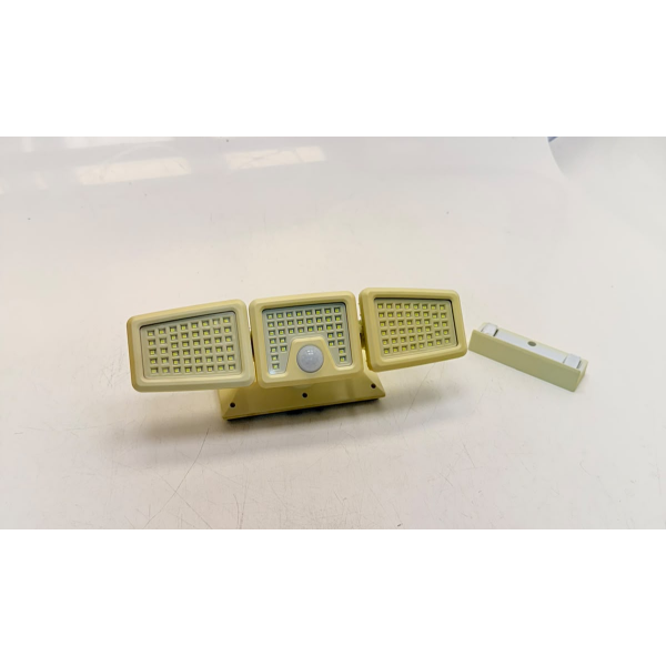 RIPLE HEAD SOLAR MOTION ACTIVATED LIGHT -N