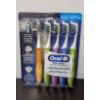 Image 2 : ORAL-B PULSAR PRO HEALTH TOOTHBRUSHES, PACK OF 5