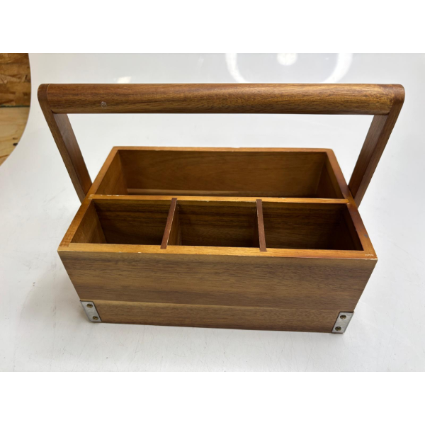 WOODEN UTENSIL HOLDER