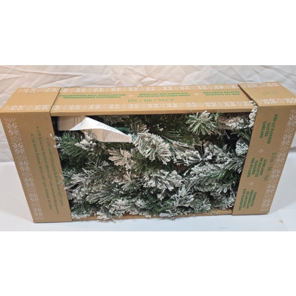 PRE-LIT SNOW FLOCKED GLITTER GARLAND (NEW)