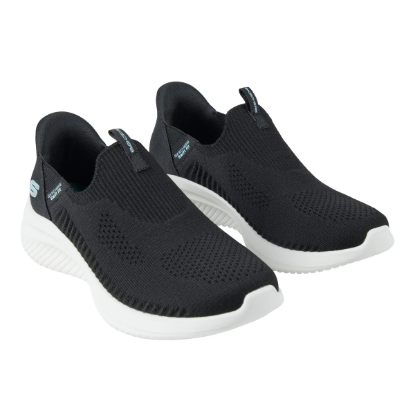 SKECHERS WOMEN’S ULTRA FLEX SHOE SIZE 9 (USED)