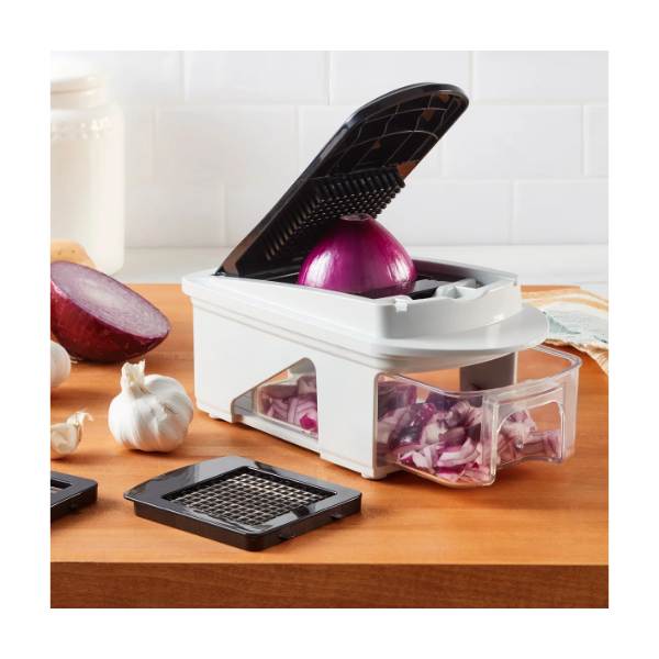  MIU VEGETABLE CHOPPER (SLIGHTLY USED)