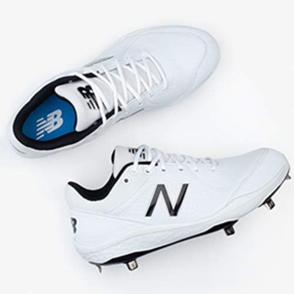 NEW BALANCE MENS 3000 V5 METAL BASEBALL SHOE (SIZE - 7)