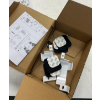 Image 1 : UNIVERSAL WASHER DRYER STACKING KIT -N