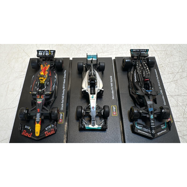 1:43 FORMULA RACING DIE CAST 3-PACK (SLIGHTLY USED)