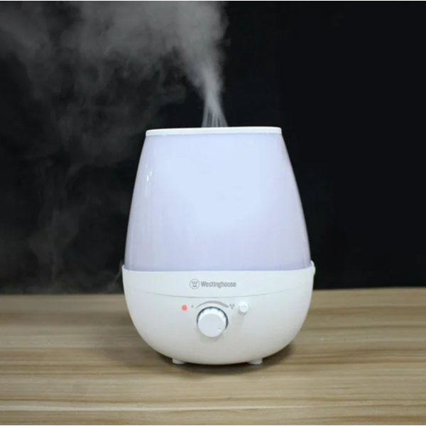 WESTINGHOUSE 2L COOL MIST ULTRASONIC COLOR CHANGING HUMIDIFIER (SLIGHTLY USED)