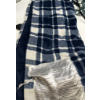 Image 2 : BROOKSTONE HEATED THROW (USED, SOLD AS BLANKET)