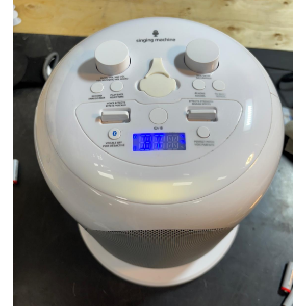 SINGING MACHINE (SLIGHLTY USED, GOOD CONDITION, NO MIC)
