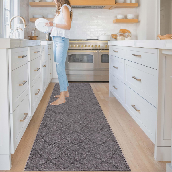 RUNNER RUG FOR HALLWAYS / KITCHEN ENTRYWAY