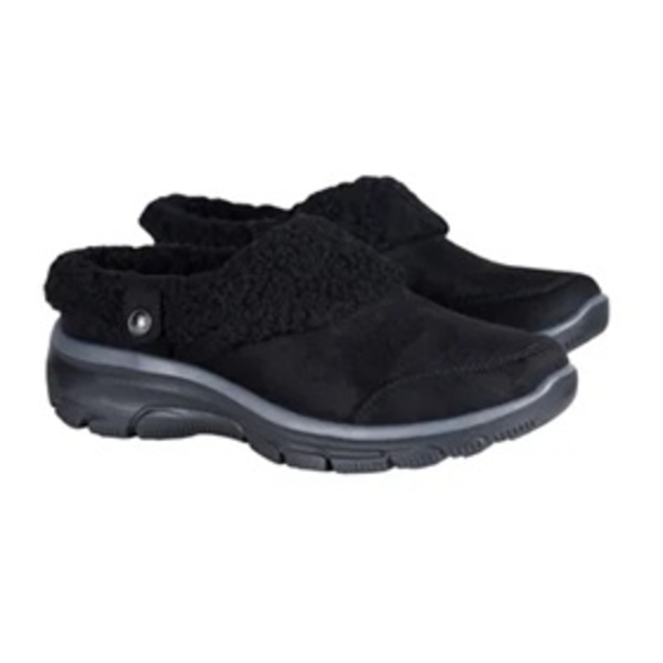 SKECHERS GOGOMAT SLIP ON FUR SHOES (SIZE 9)
