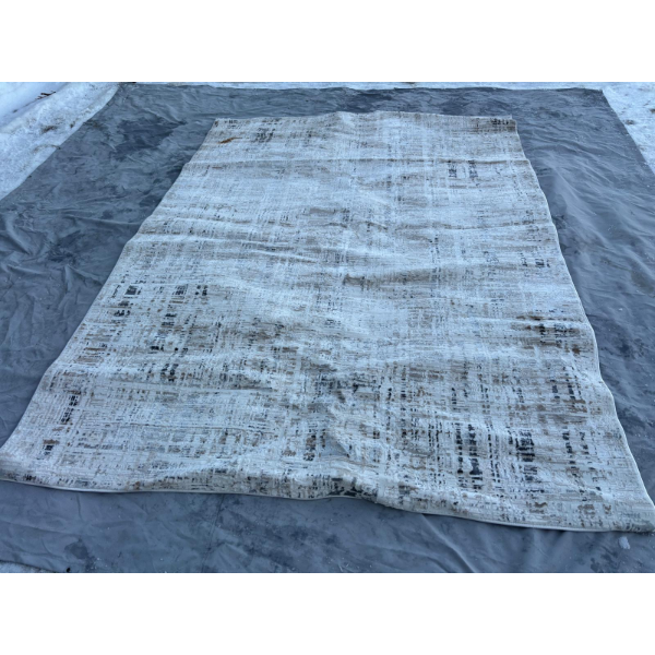 GERTMENIAN SASHA RUG (USED)