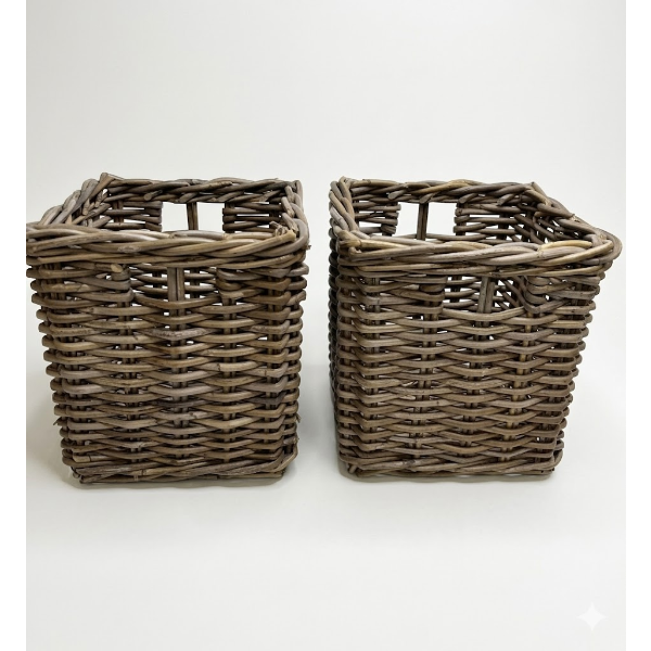 SET OF 2 KUBU SQUARE WICKER BASKETS -SU