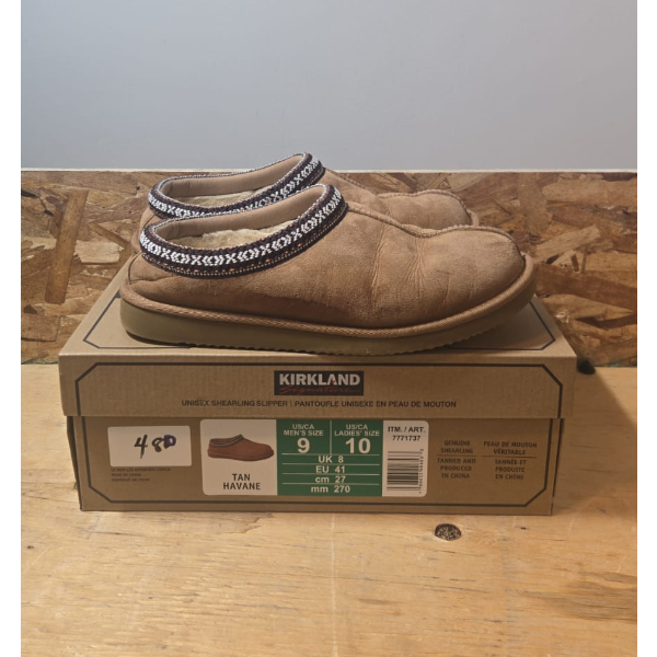 KIRKLAND SIGNATURE UNISEX SHEARLING SLIPPER SIZE: 9-10 (SLIGHTLY USED)