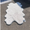 Image 2 : WINDWARD QUAD SHEEPSKIN RUG -SU