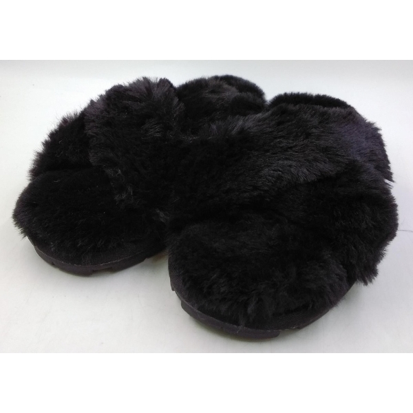 GEORGE BLACK FLUFFY SLIPPERS SIZE 5-6