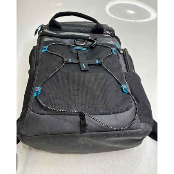 TITAN INSULATED COOLER BACKPACK