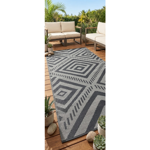 PLASTIC WOVEN MAT