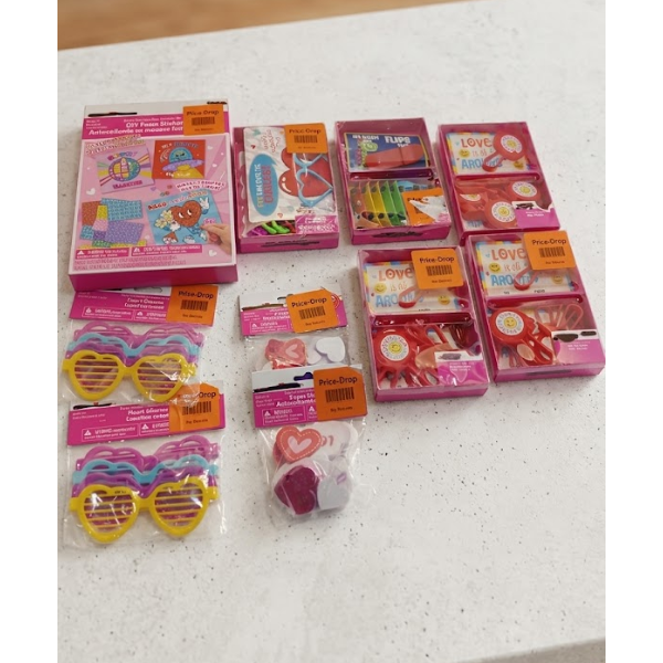 Kids' Activity Lot: DIY Foam Sticker Kits, Heart-Shaped Shutter Glasses & Party Games