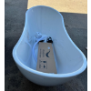Image 2 : STREAMLINE GLOSSY WHITE ACRYLIC OVAL FREESTANDING BATHTUB W/ MATTE BLACK CENTER DRAIN AND TRAY -U